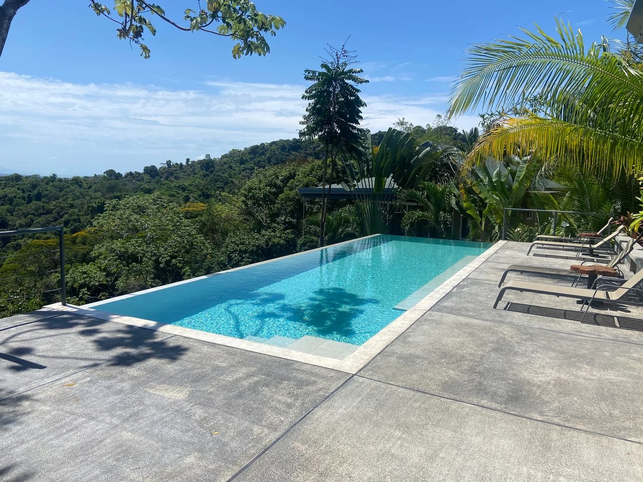 Gated Multi Unit Rental Estate, Manuel Antonio, Puntarenas
