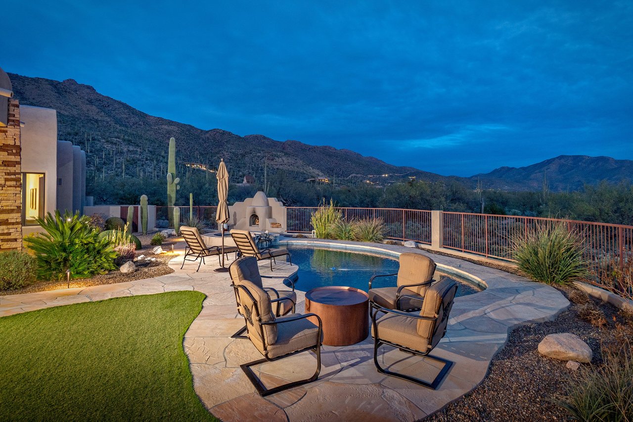 Stunning Desert Contemporary 