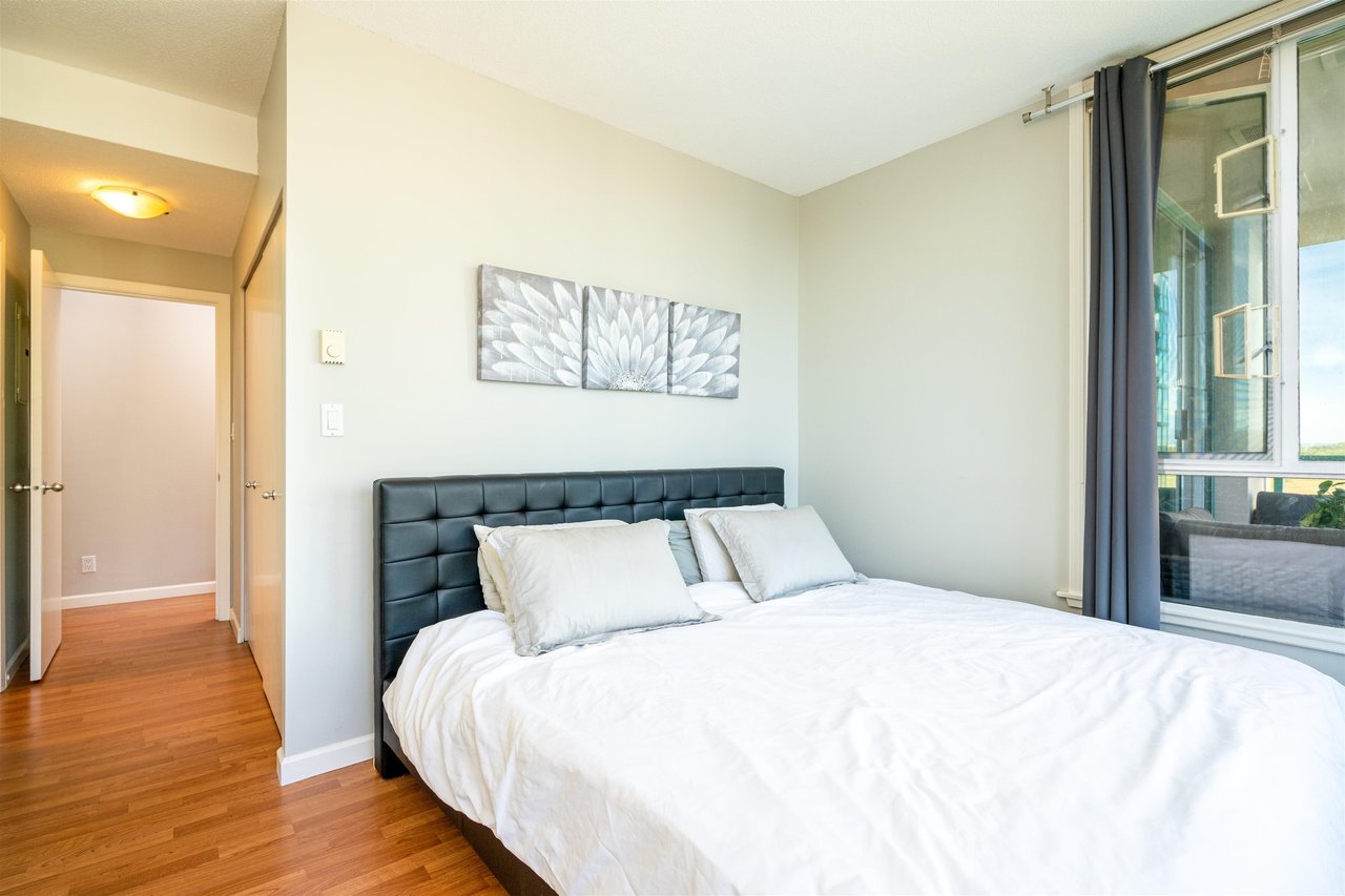 907-8871 Lansdowne Rd