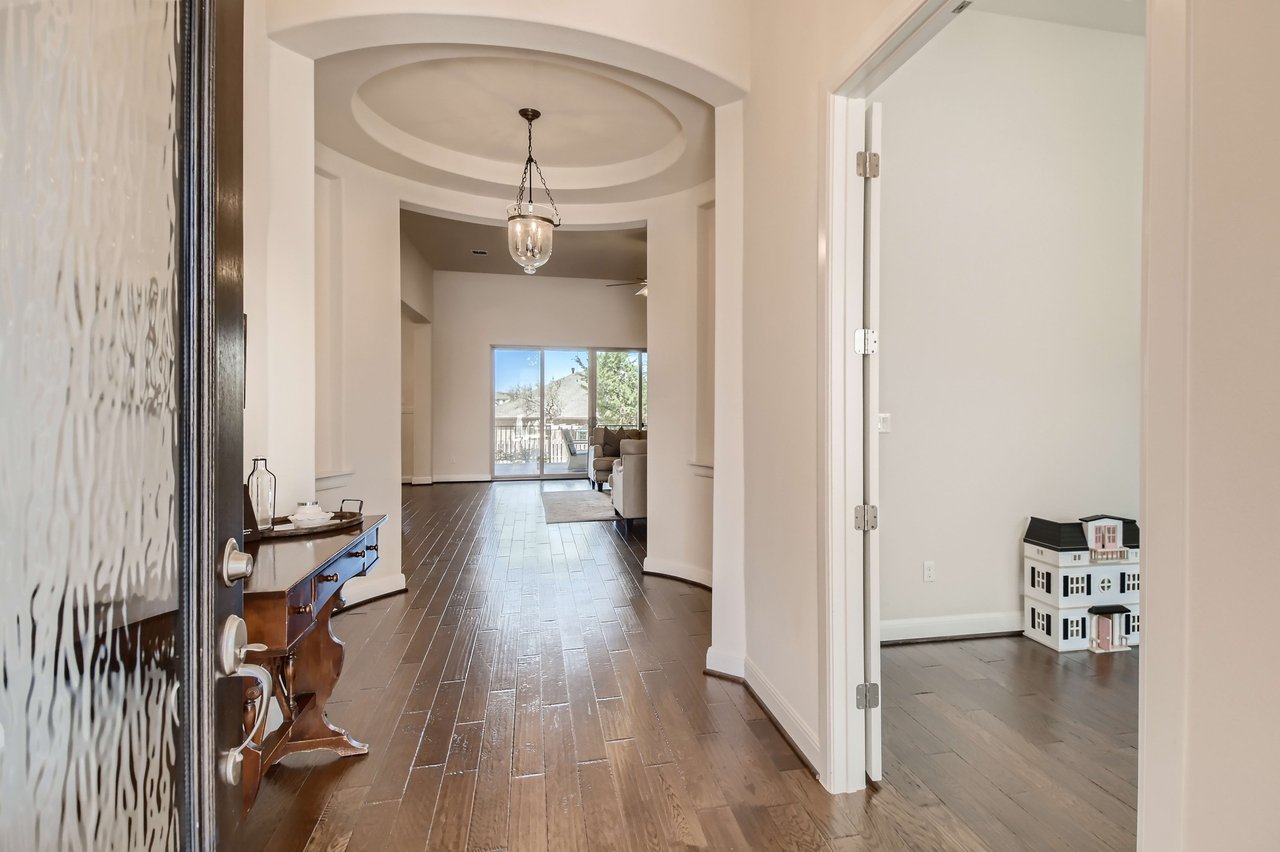 186 Tabago CT