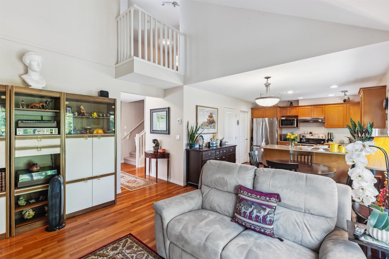 49-17097 64 Avenue, Surrey