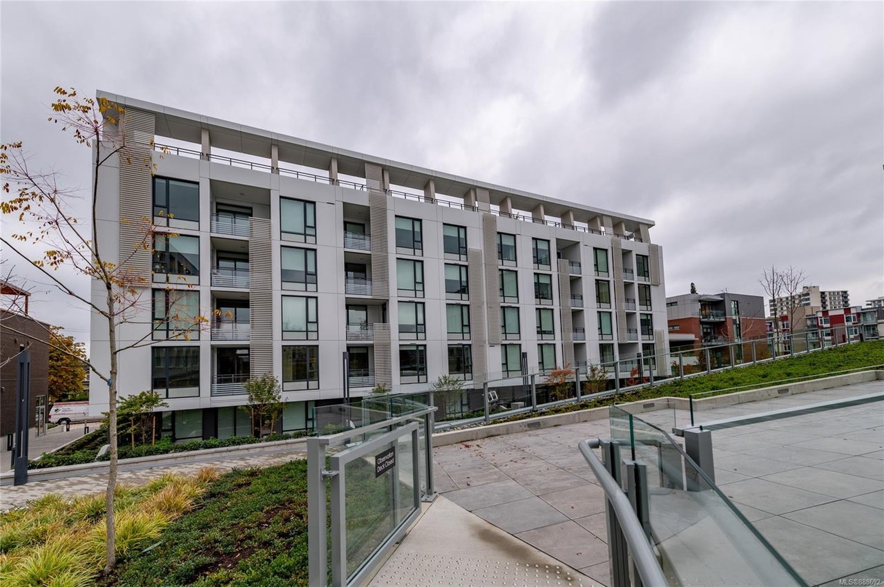 403-550 Michigan St