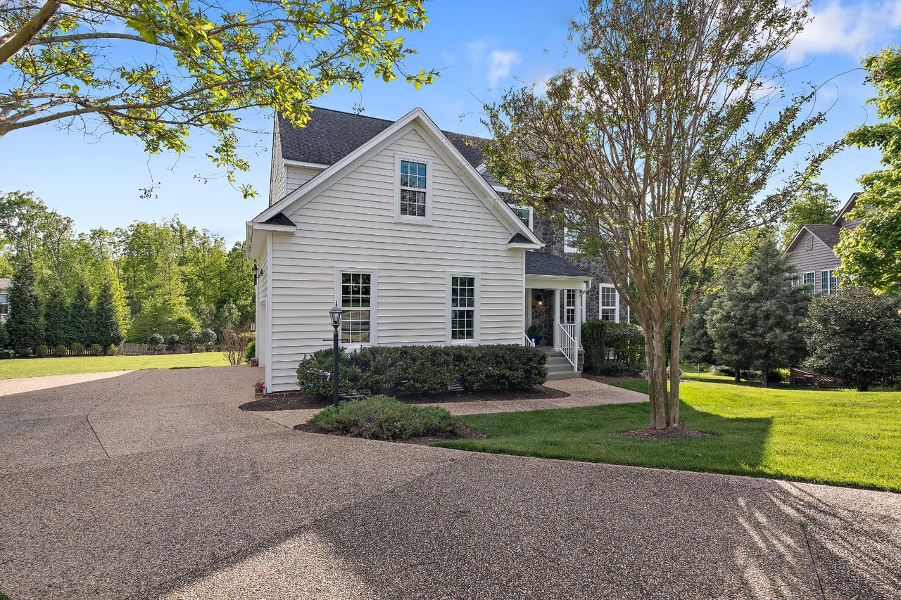 1407 Lundy Terrace