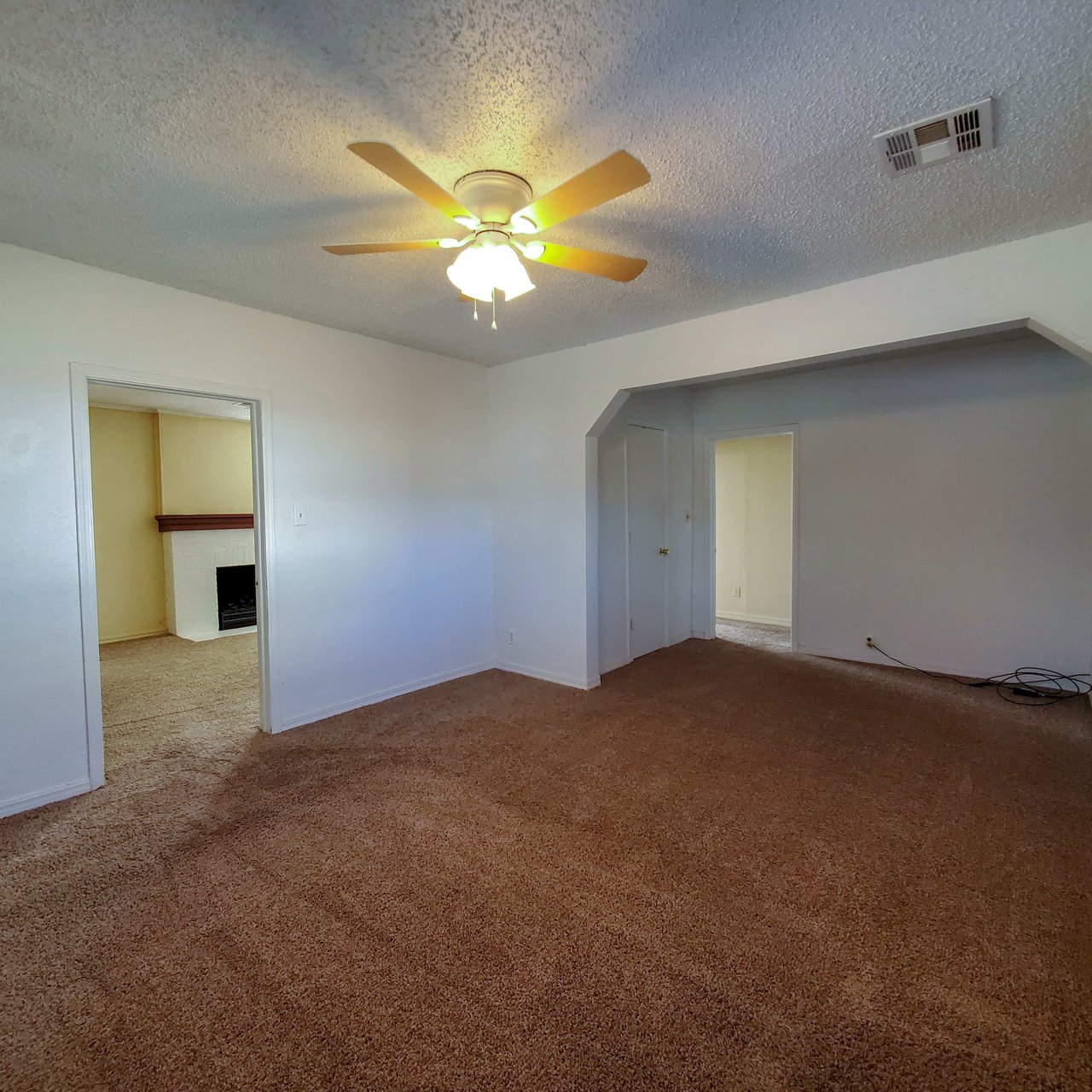 718 North Beard Ave