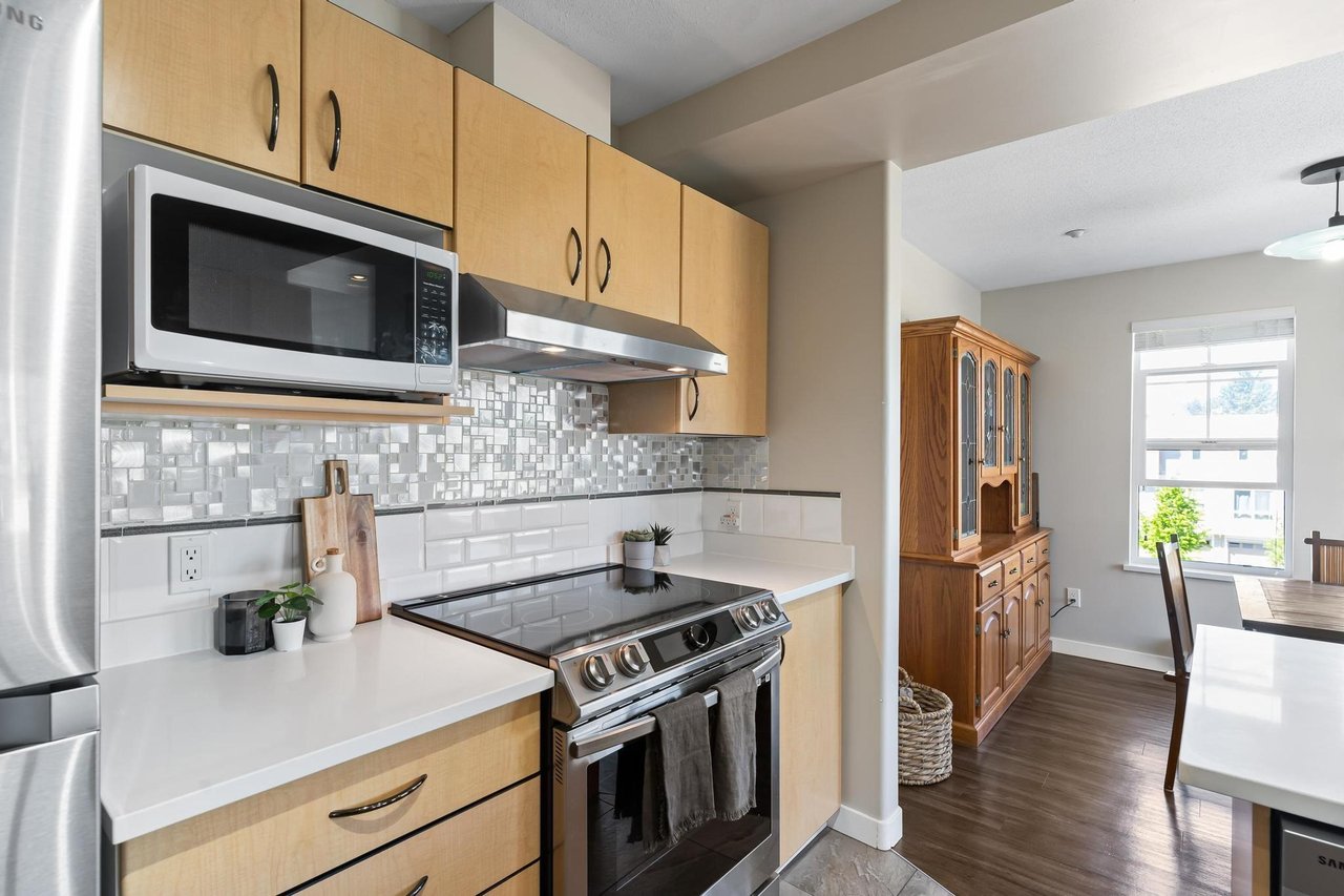 302-20200 56 Ave