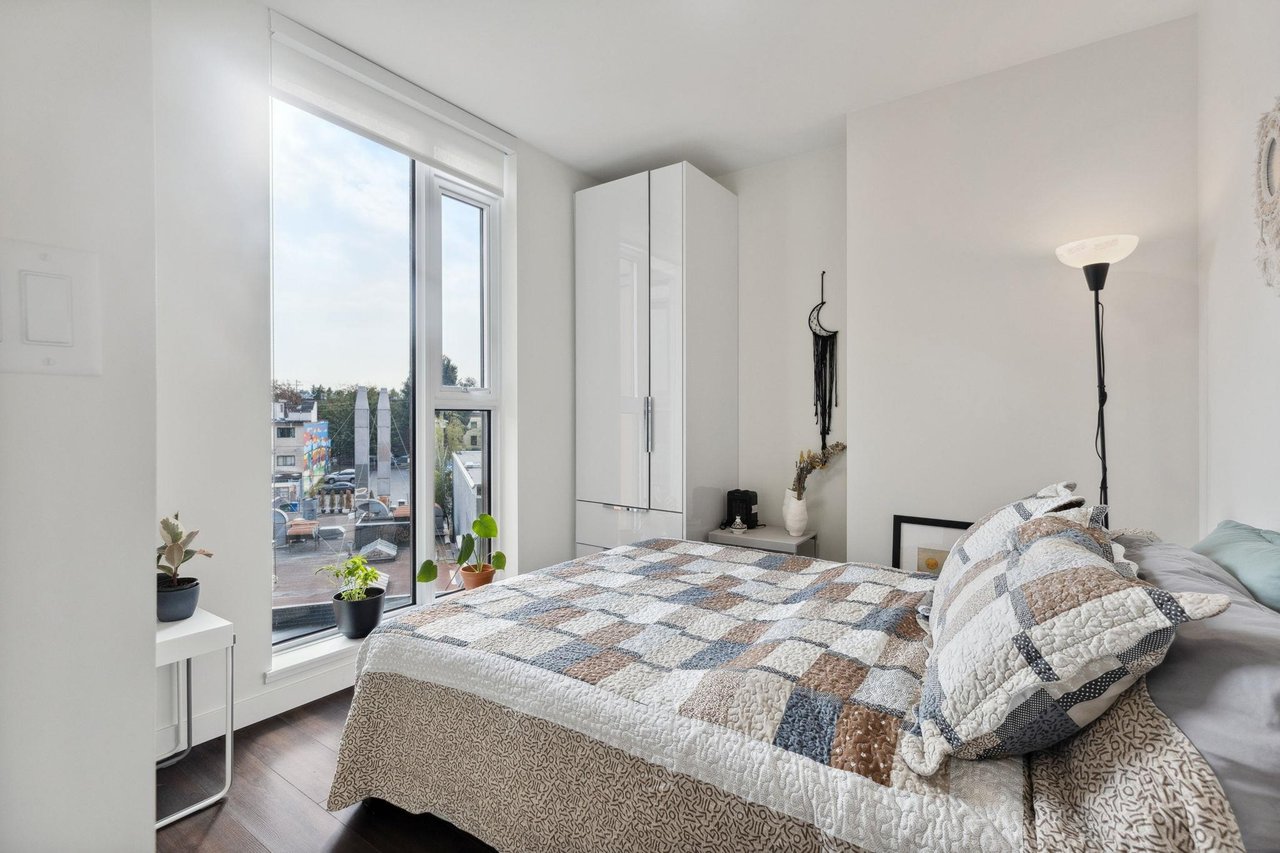 509-285 E 10th Ave