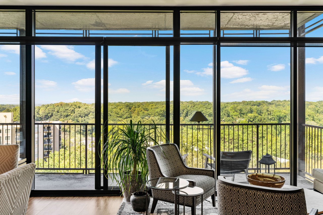 2233 Peachtree Road NE Unit: 1003
