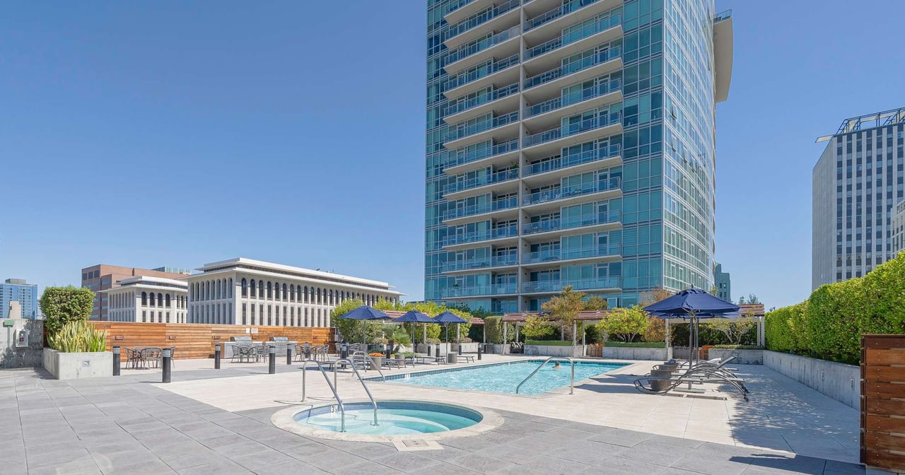 3785 Wilshire Blvd Unit: 707