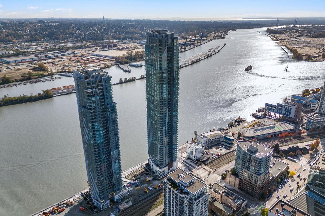 906-680 Quayside Drive, New Westminster