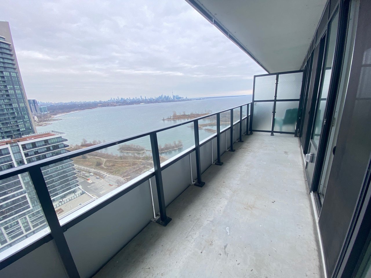 20 Shore Breeze Dr Unit: 2305