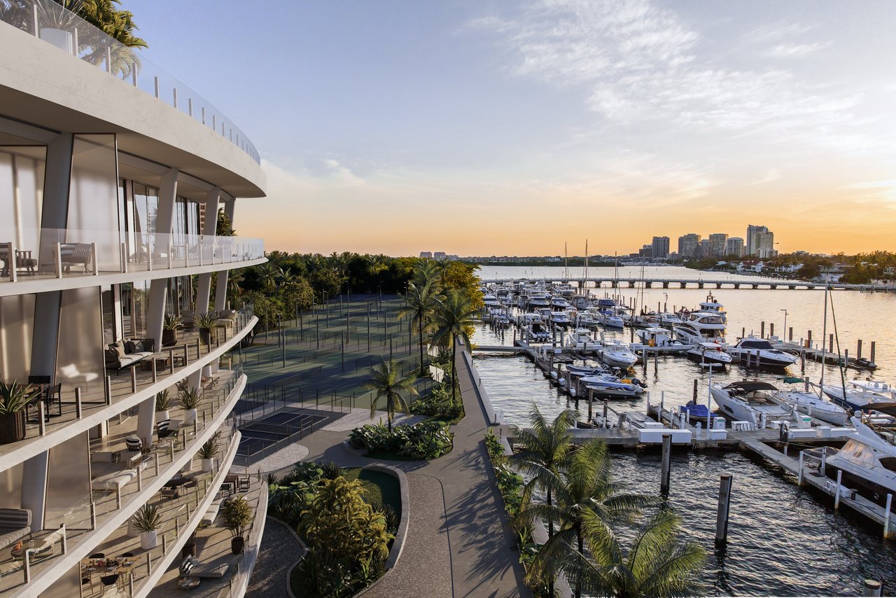 September 2024 | CMC Group Completes Topping Off of Vita at Grove Isle in Coconut Grove