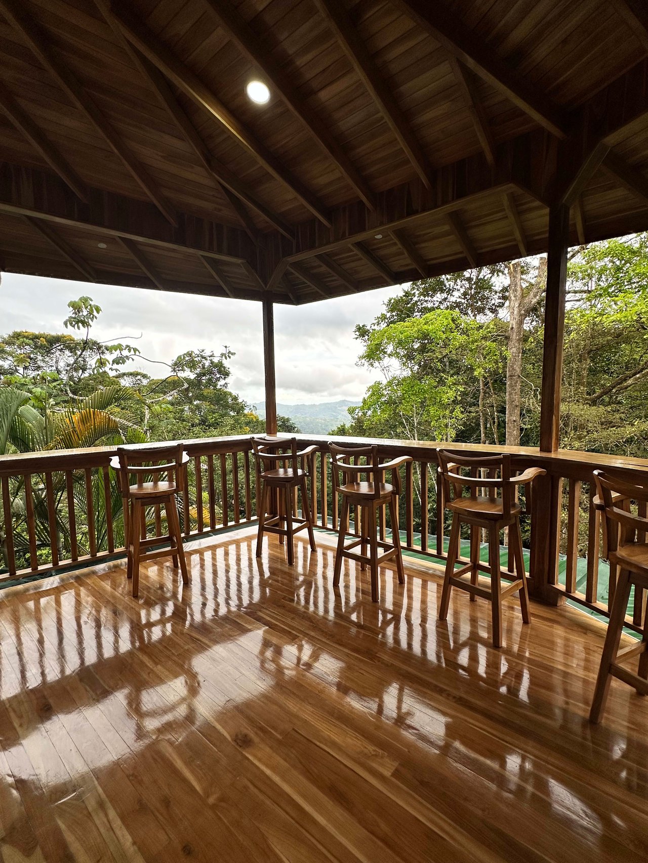 Discover the Charm of an Exotic Home in Las Tumbas, Costa Rica