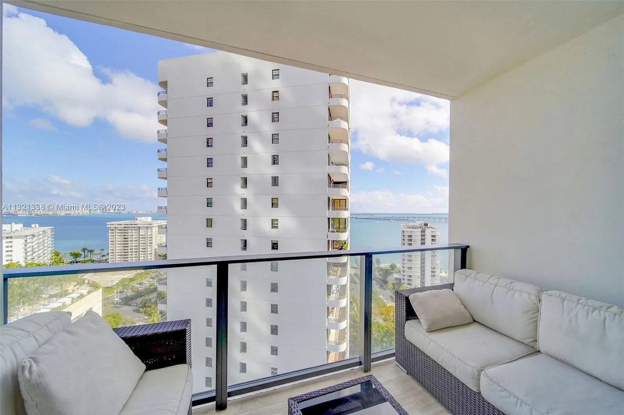 1451 Brickell Ave # 1803