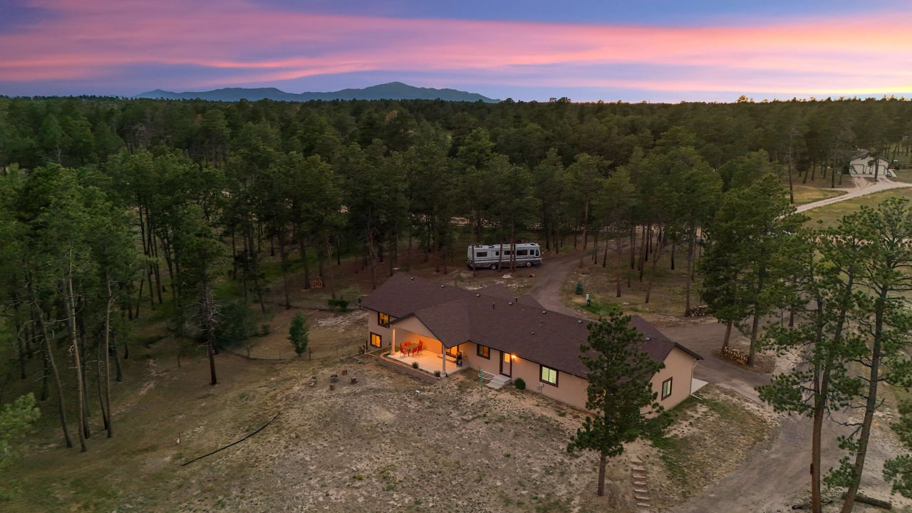 12615 Porcupine Lane