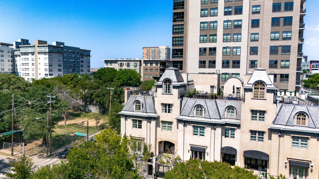 Parisian Townhouse in Dallas