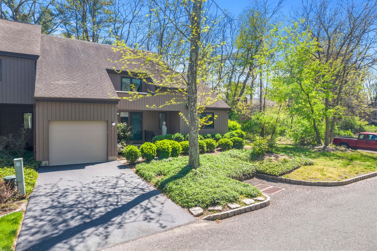 27 Windmill Dr