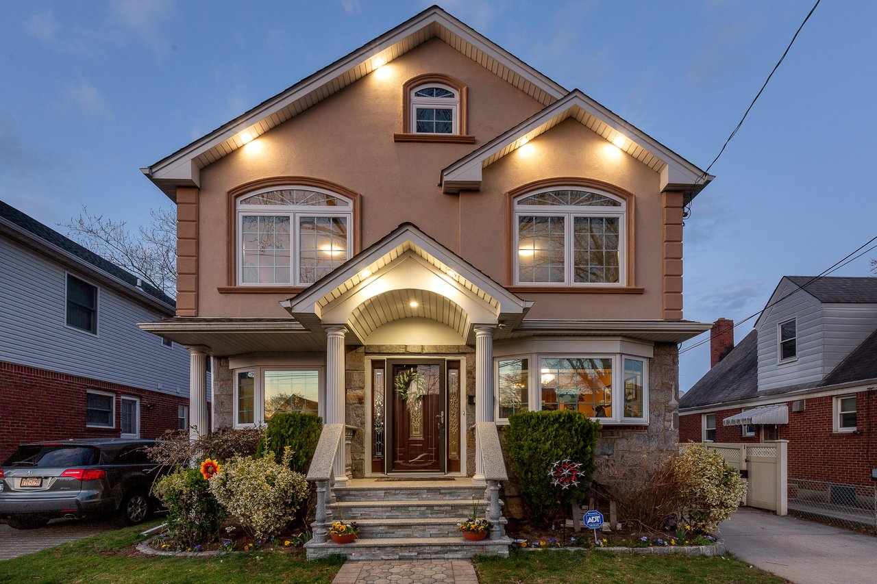 112 N 6th Street, New Hyde Park