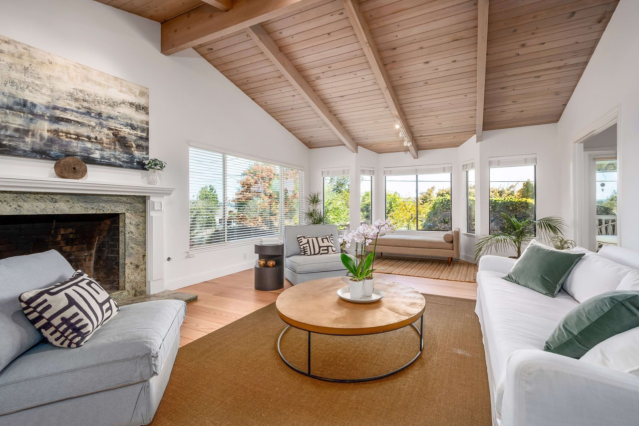 15 Allensby Lane, San Rafael