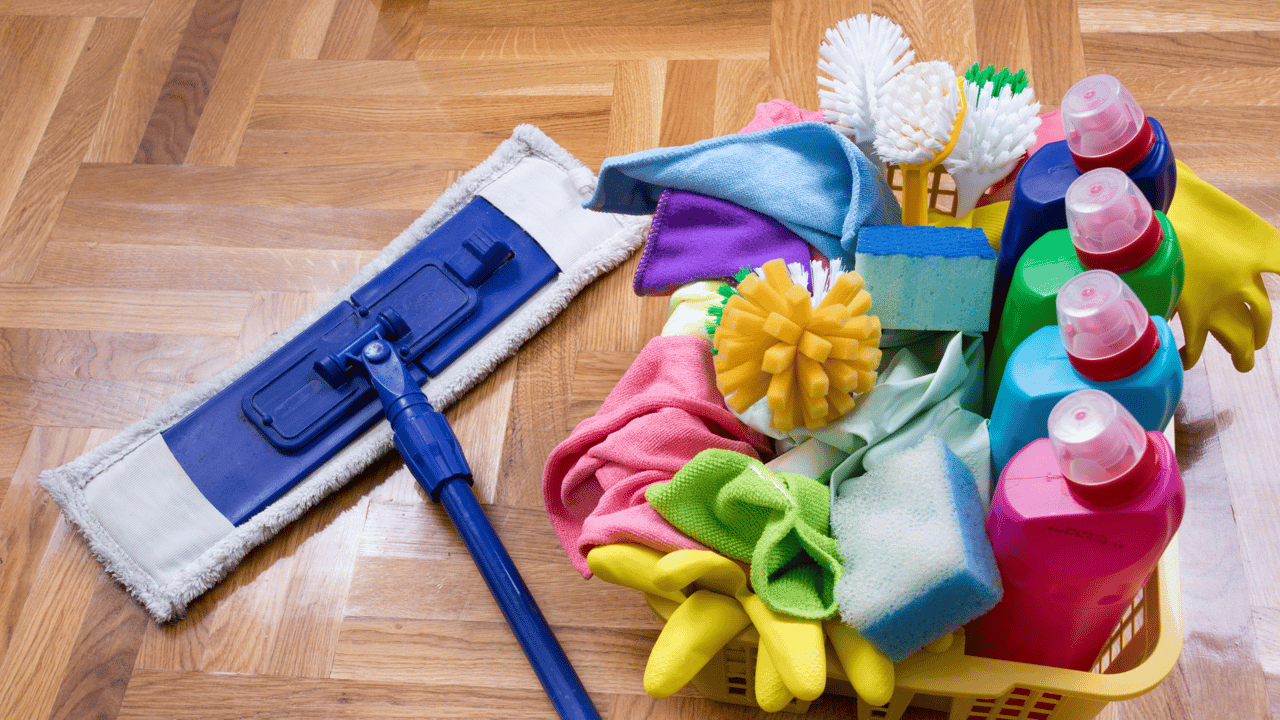 Spring Cleaning Made Easy: Tips for a Tidy Home