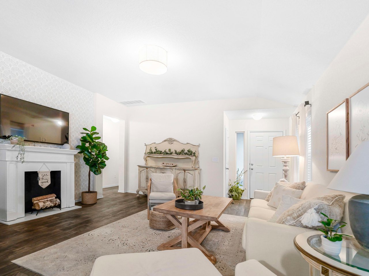 15004 Ben Davis DR