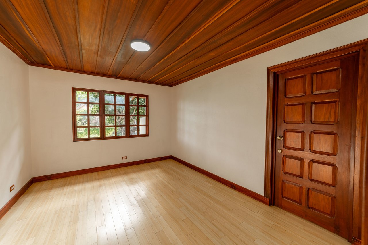 Private Gated Guest House Estate, Escazu, San Jose