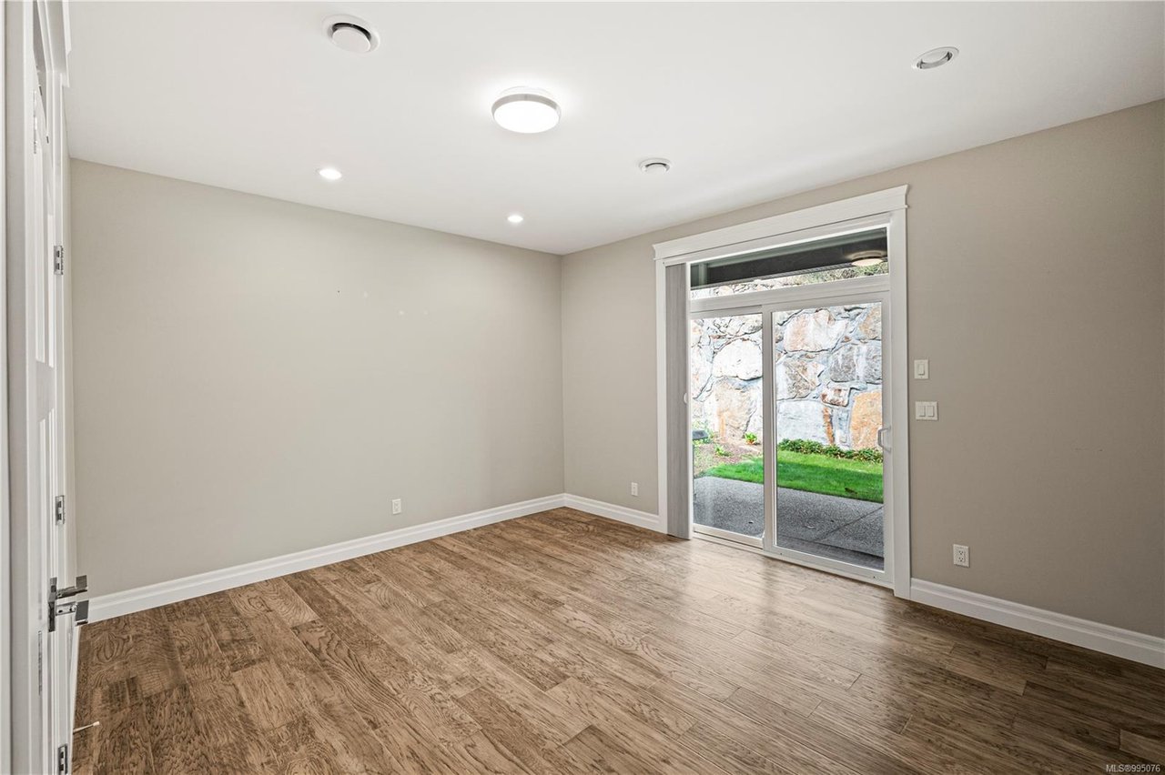 1210 Flint Ave, Langford