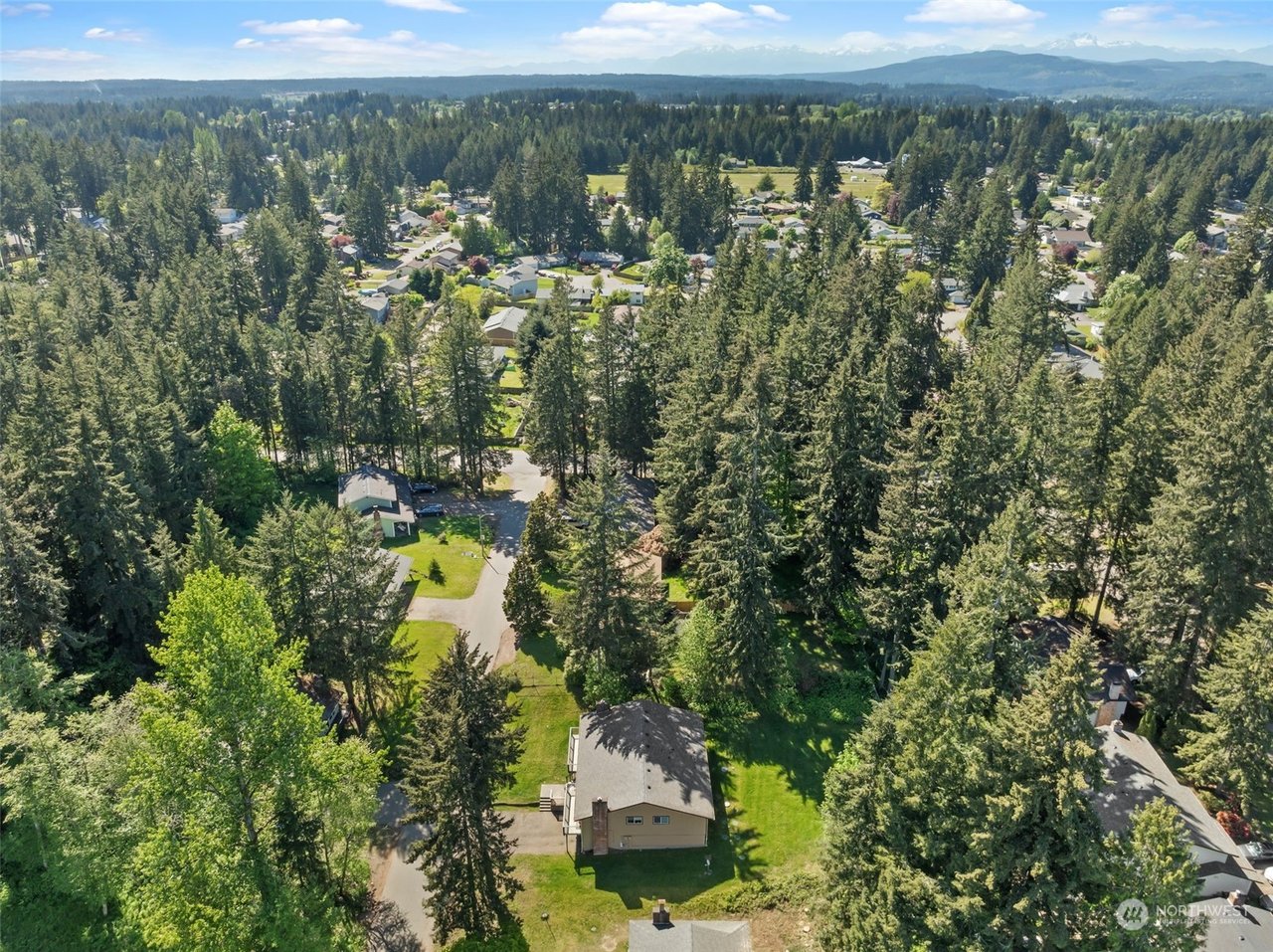 3253 SE Goldmaur Ct