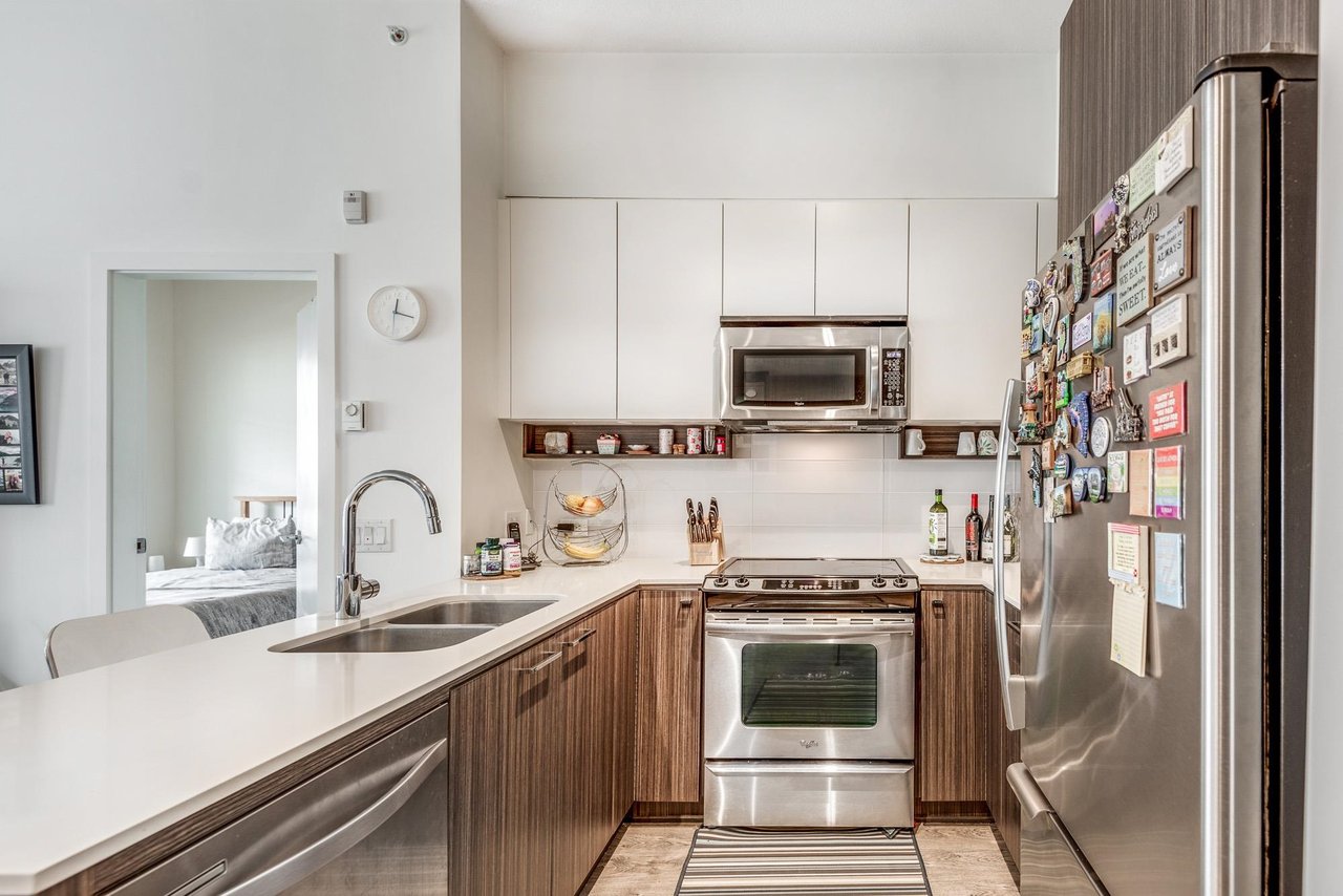 406-545 Foster Ave