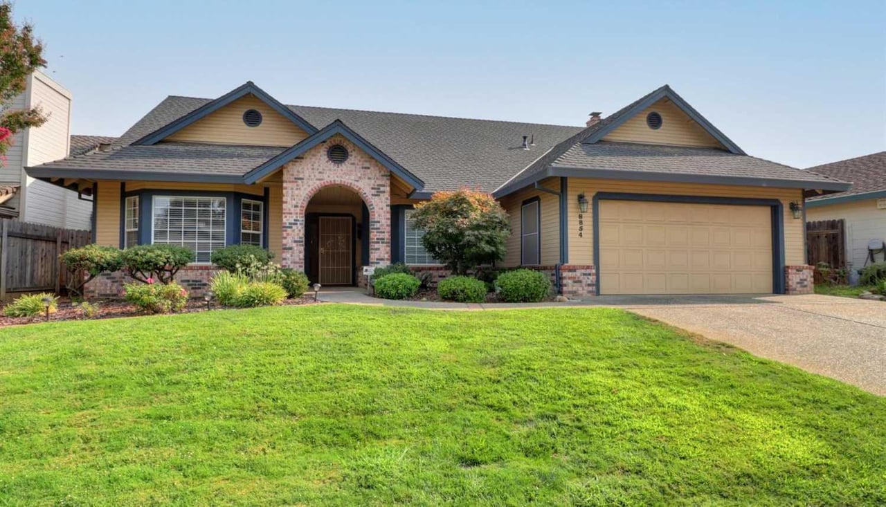 8854 Glori Dawn Drive
