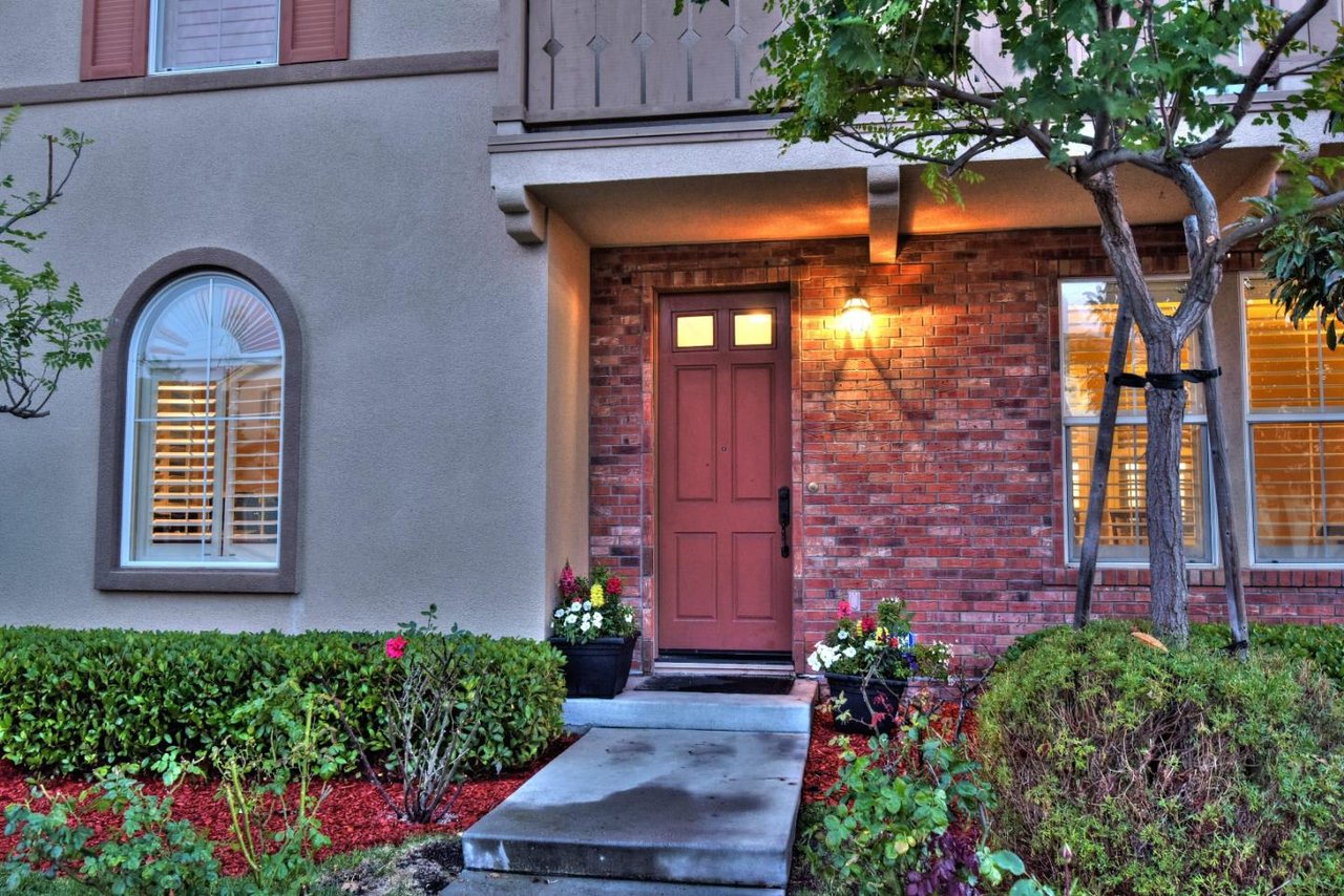 1531 Silver Pond Ln