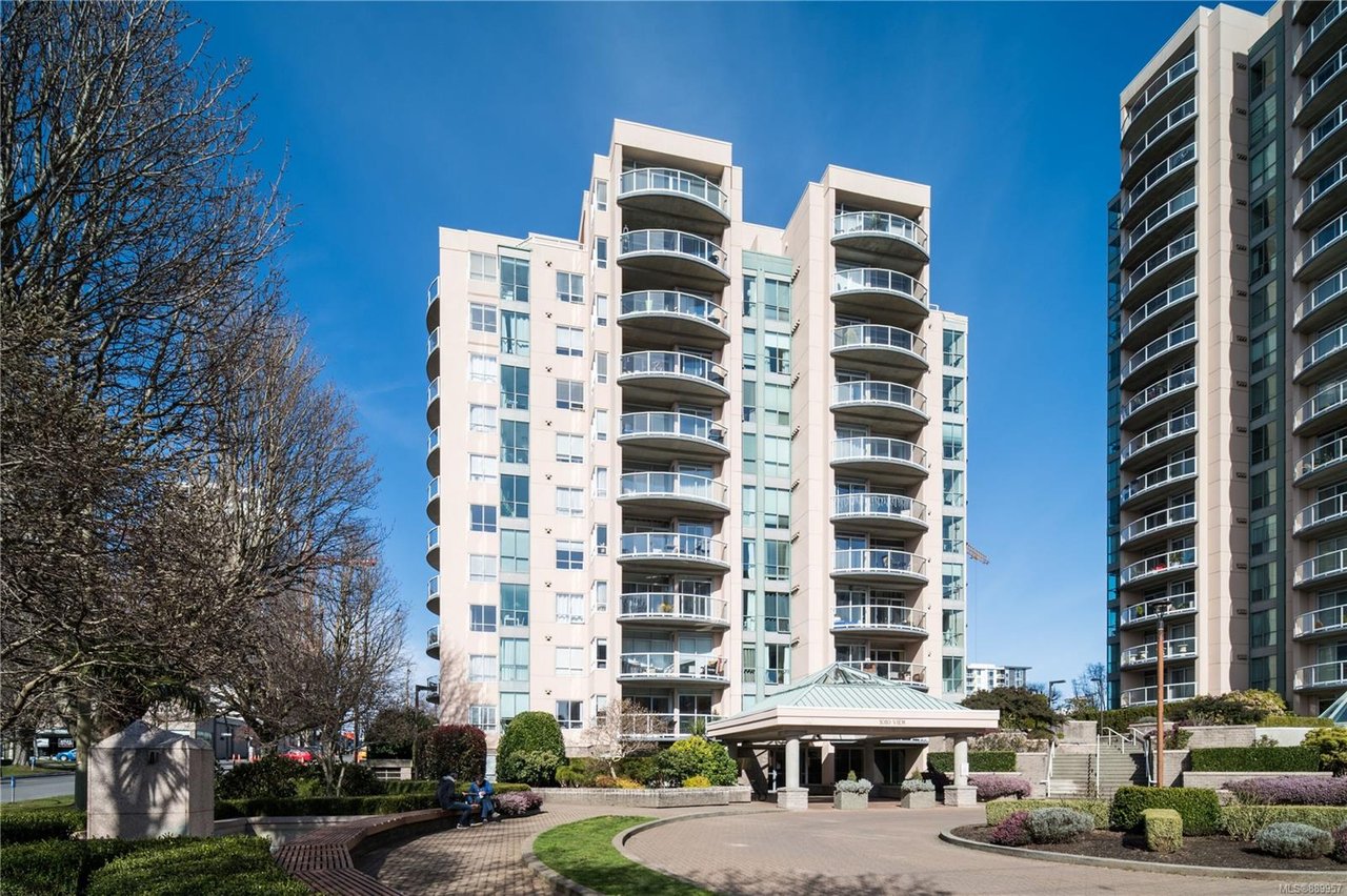 608-1010 View St