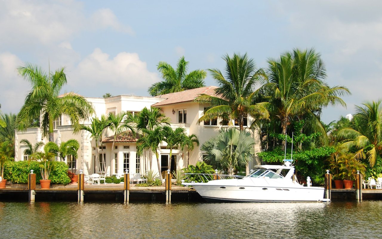 Intracoastal Waterfront Home with Boat