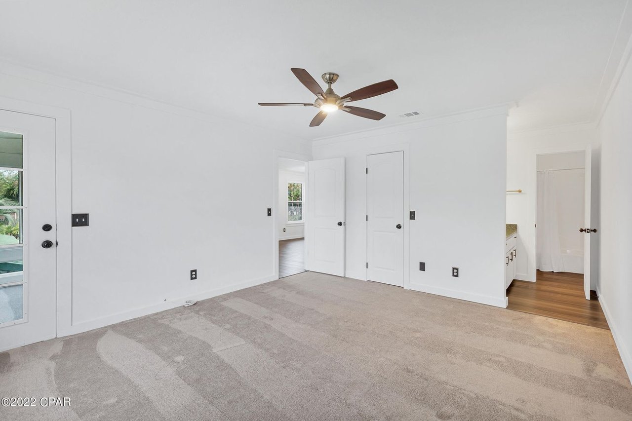 7813 N LAGOON Drive Unit 7C