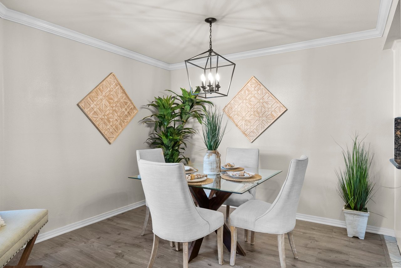 4637 Willis Avenue Unit: 209