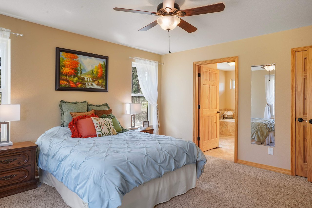12615 Porcupine Lane
