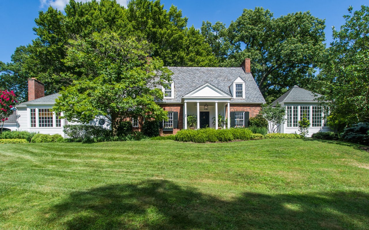 301 Golf Course Rd