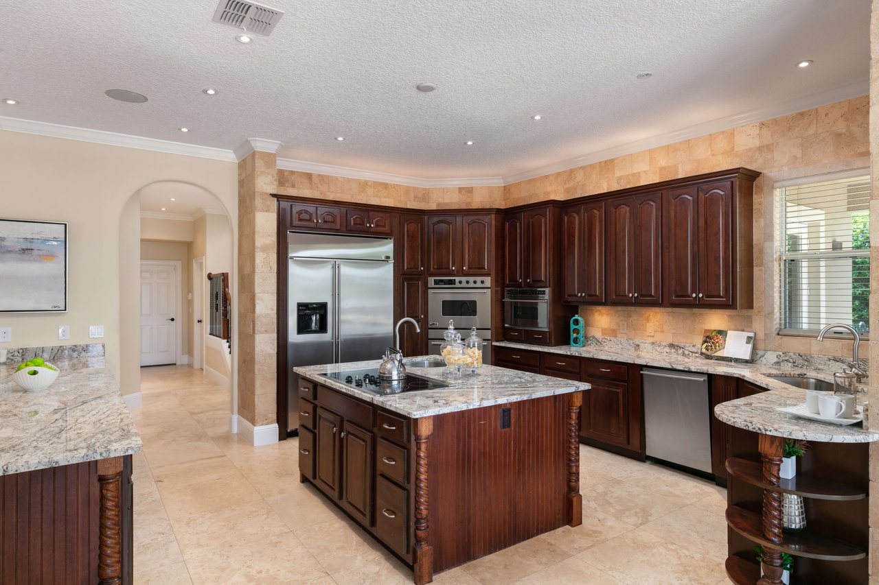 10819 Emerald Chase Drive