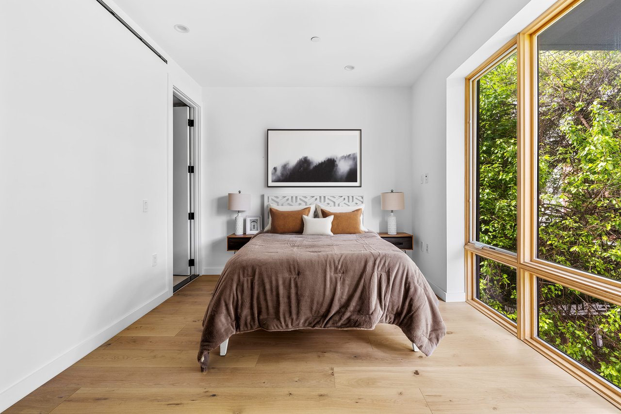 545 Lexington Ave, Unit 1