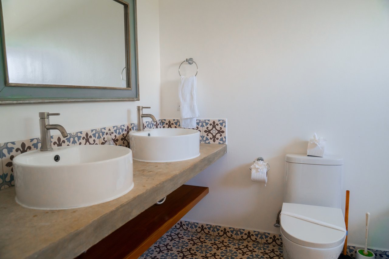 Modern Tropical Valley View Home, Tamarindo, Guanacaste