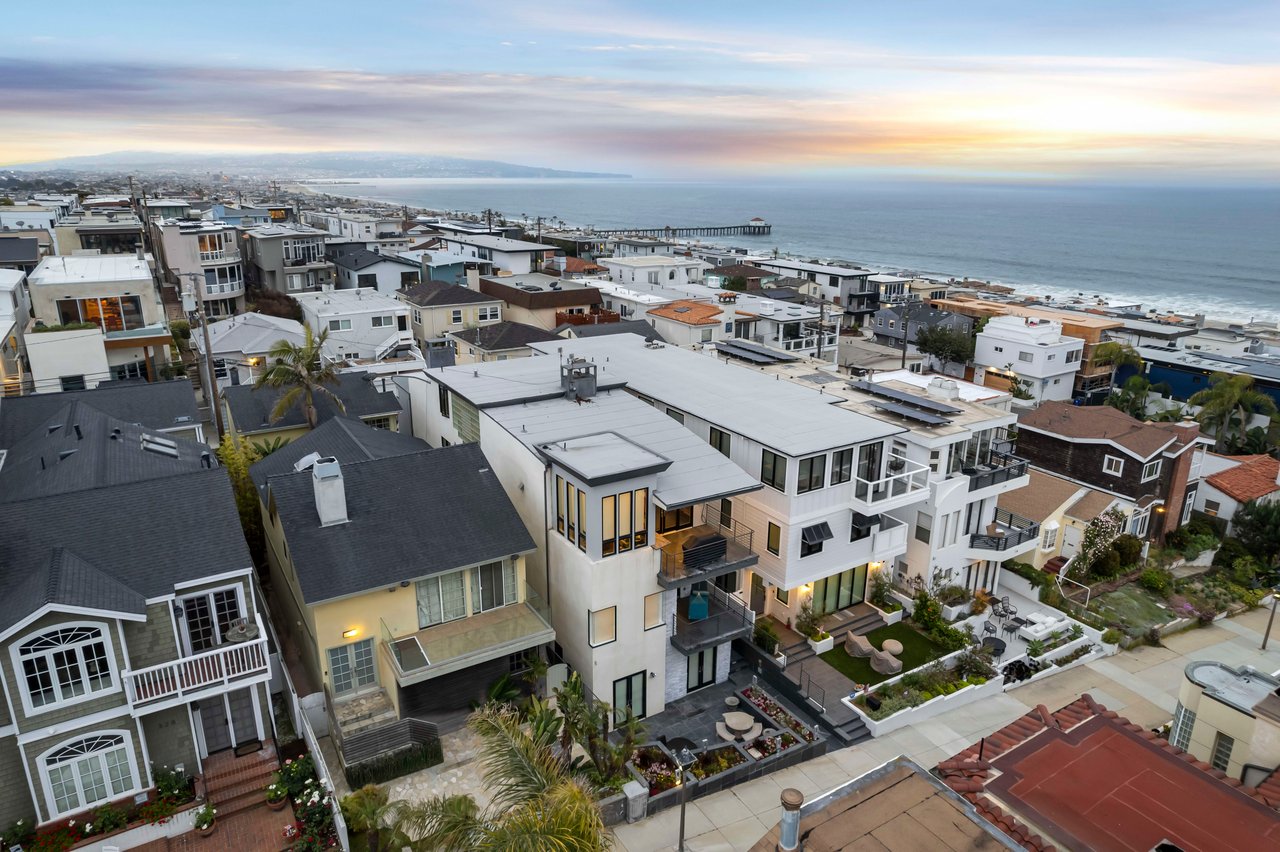 Manhattan Beach Contemporary