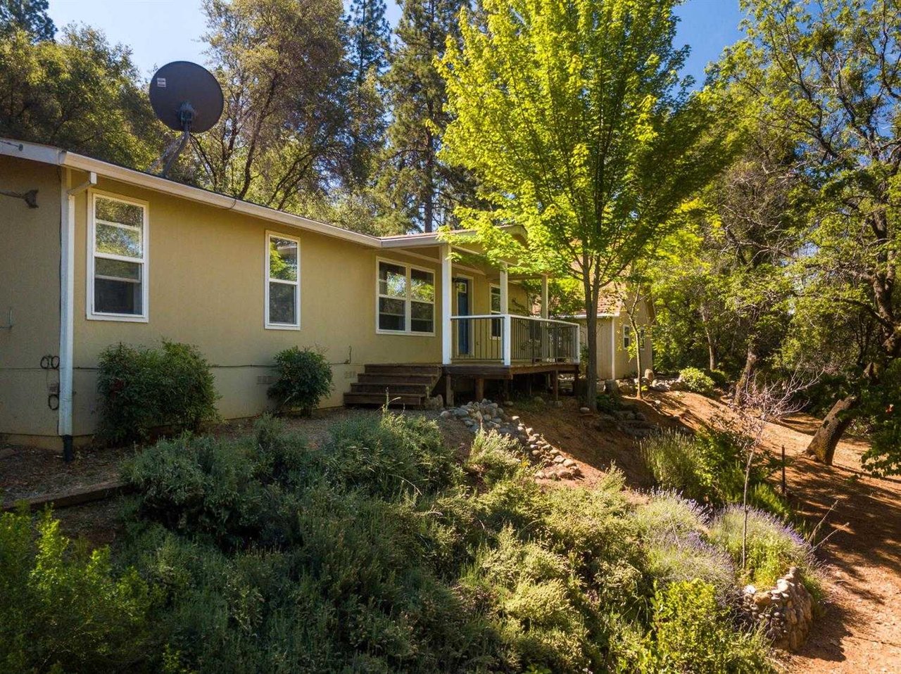 4055 Weber Creek Dr