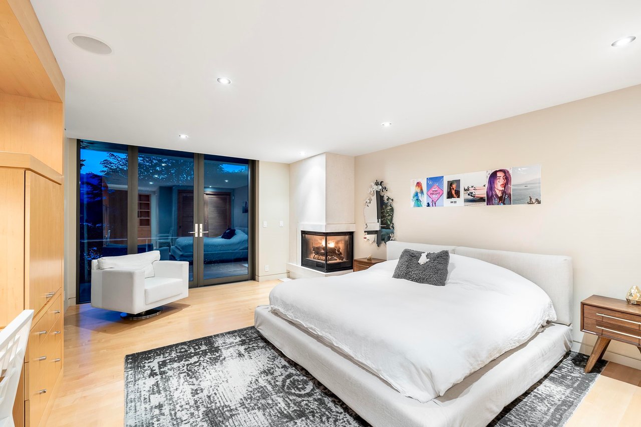 6275 St. Georges Cres