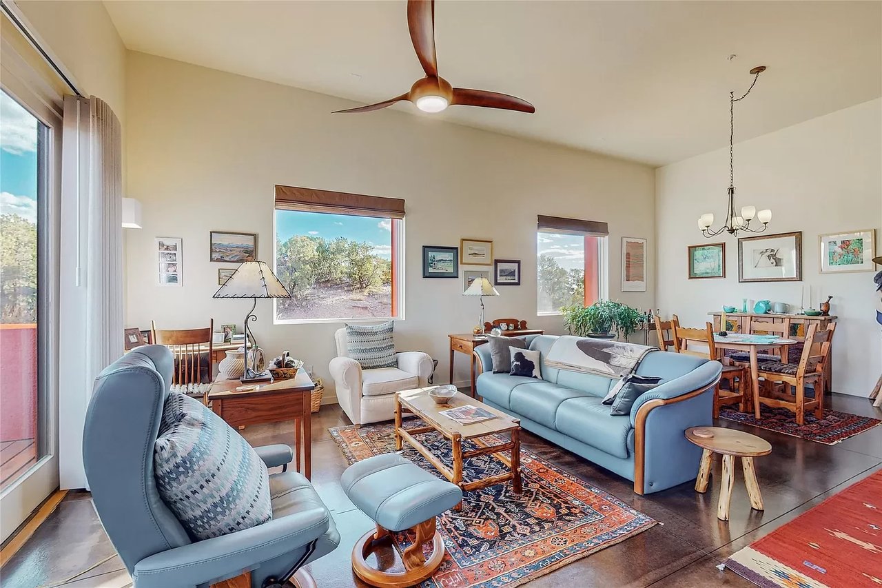 604 Avenida Villa Hermosa #201