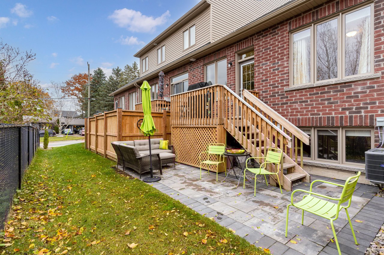 6 Dreamland Lane