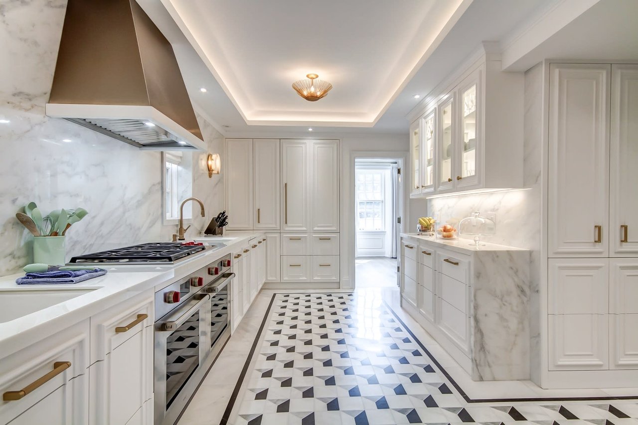 470 Russell Hill Road, Toronto