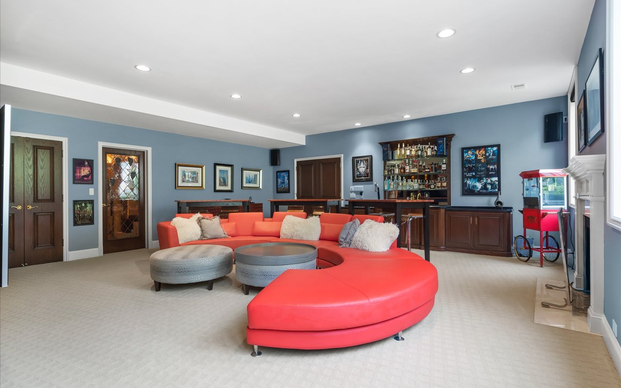 317 PINE RIDGE DRIVE