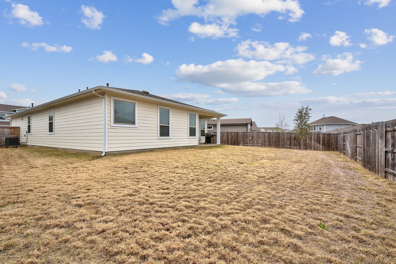 8206 Dampton Ln, Austin, Texas 78744