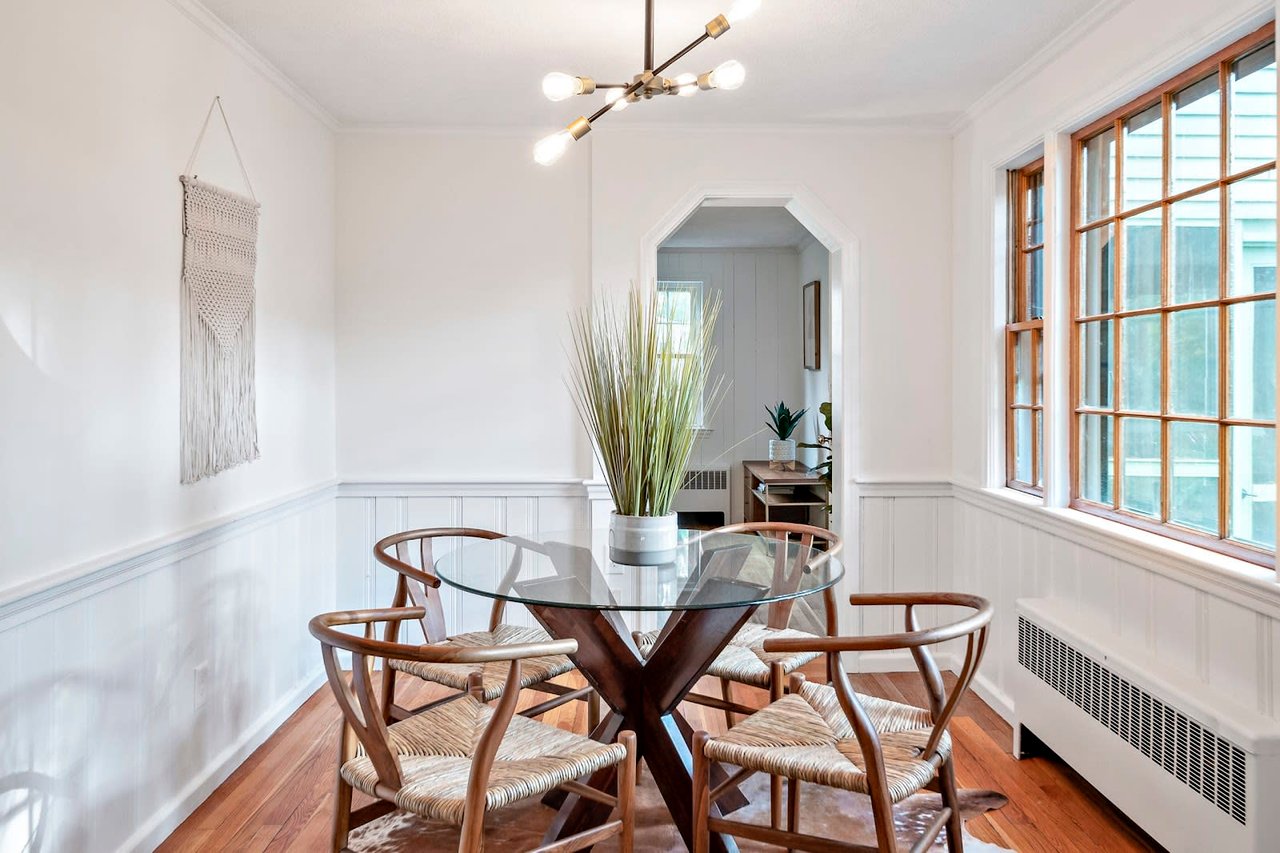 WHY YOU NEED TO THINKING ABOUT CURB APPEAL!