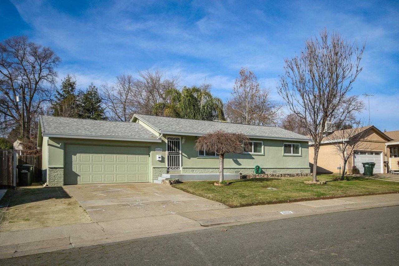 6635 Carrwood