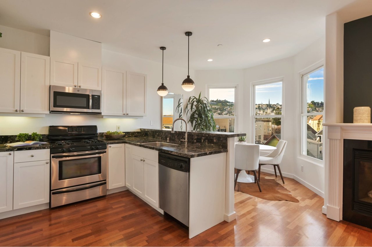 199 Tiffany Avenue Unit: 403